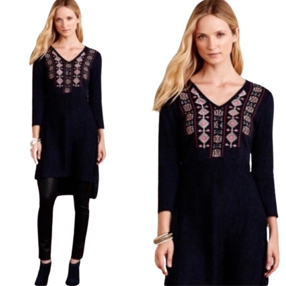 AKEMI + KIN for Anthro “Savin” Split Hem Tunic - Picture 1 of 11